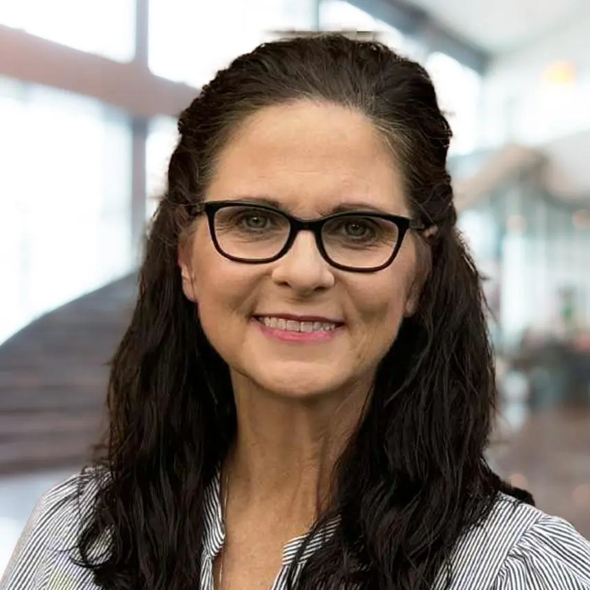 LouAnne Stanford Receptionist