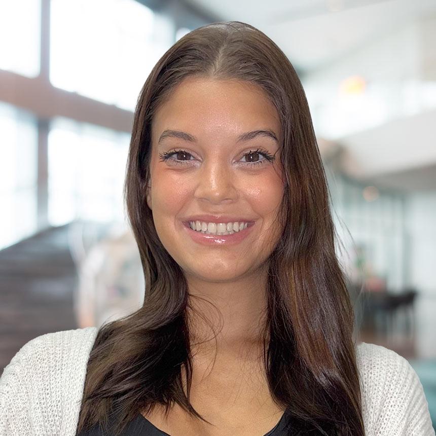 Mercedes Keithley Receptionist