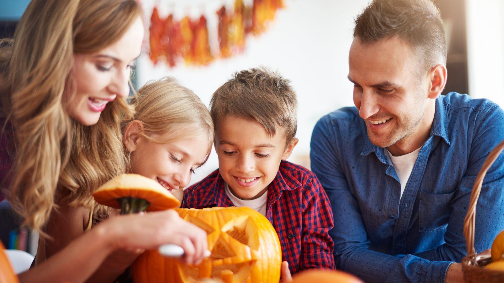 Should You Wait Until After the Holidays to Divorce?