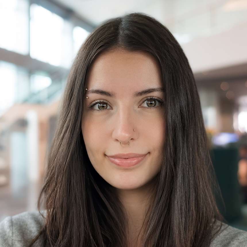 Danielle Hollingsworth Client Acquisition Specialist