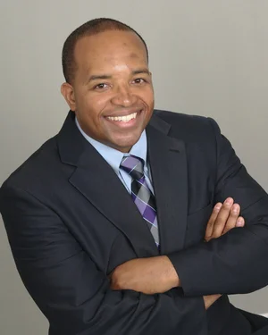 Dante Royster is an award winning mortgage broker and podcast host