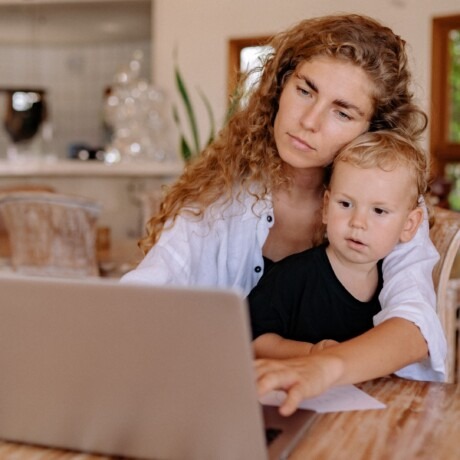 How to Create a Consistent Co-Parenting Schedule During the School Year