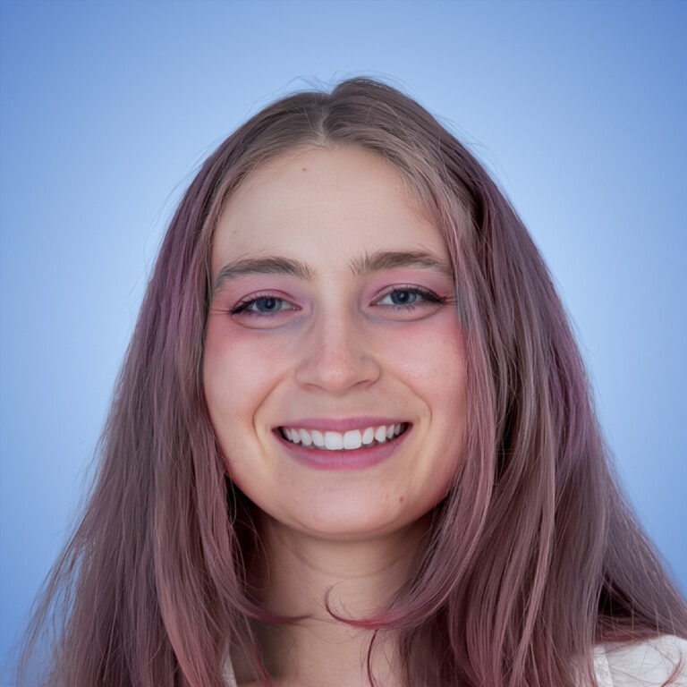 Kelli  Desper